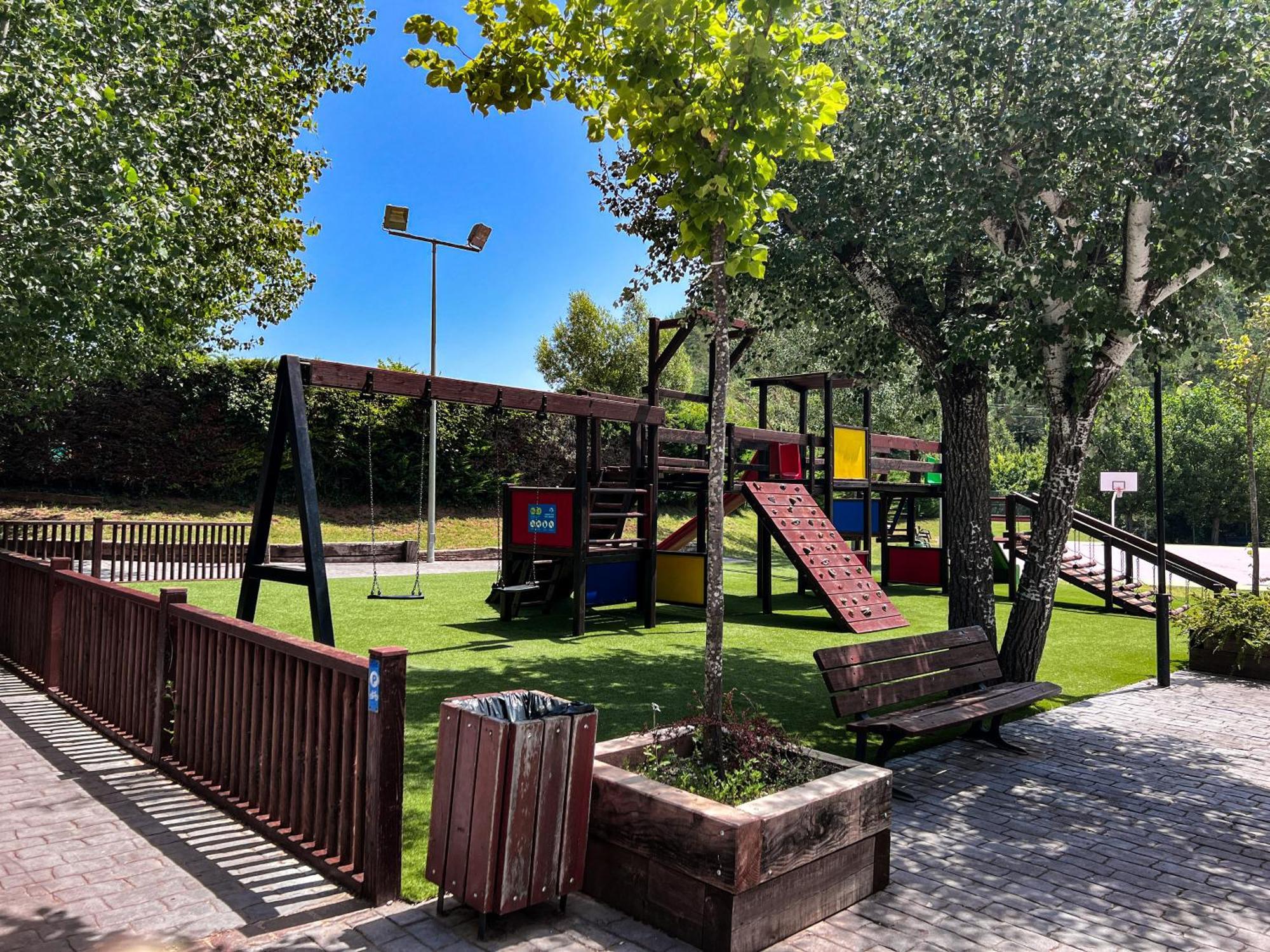 Borredá Camping Riera Merles מראה חיצוני תמונה