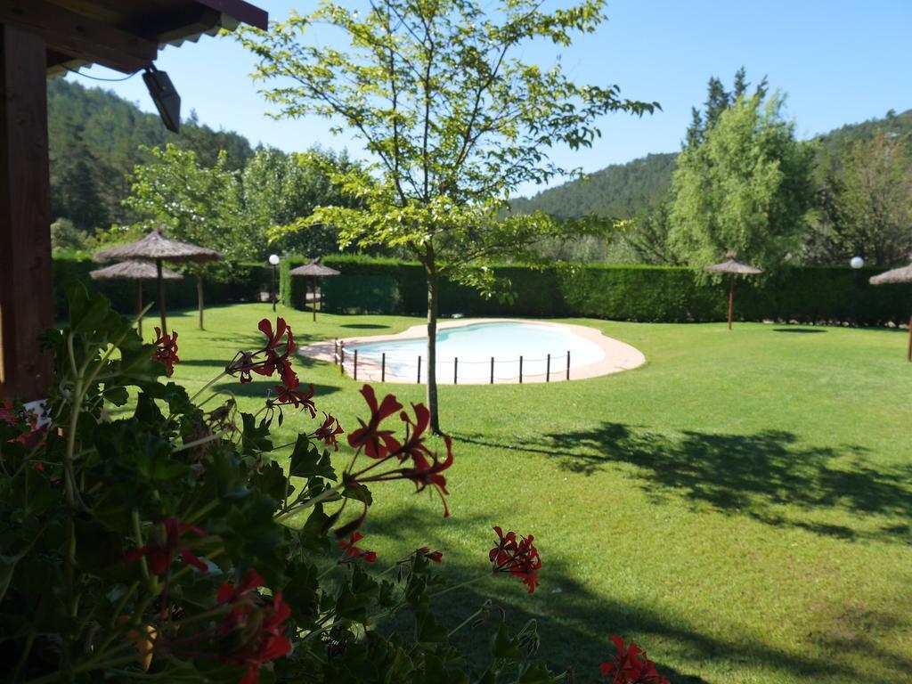 Borredá Camping Riera Merles מראה חיצוני תמונה